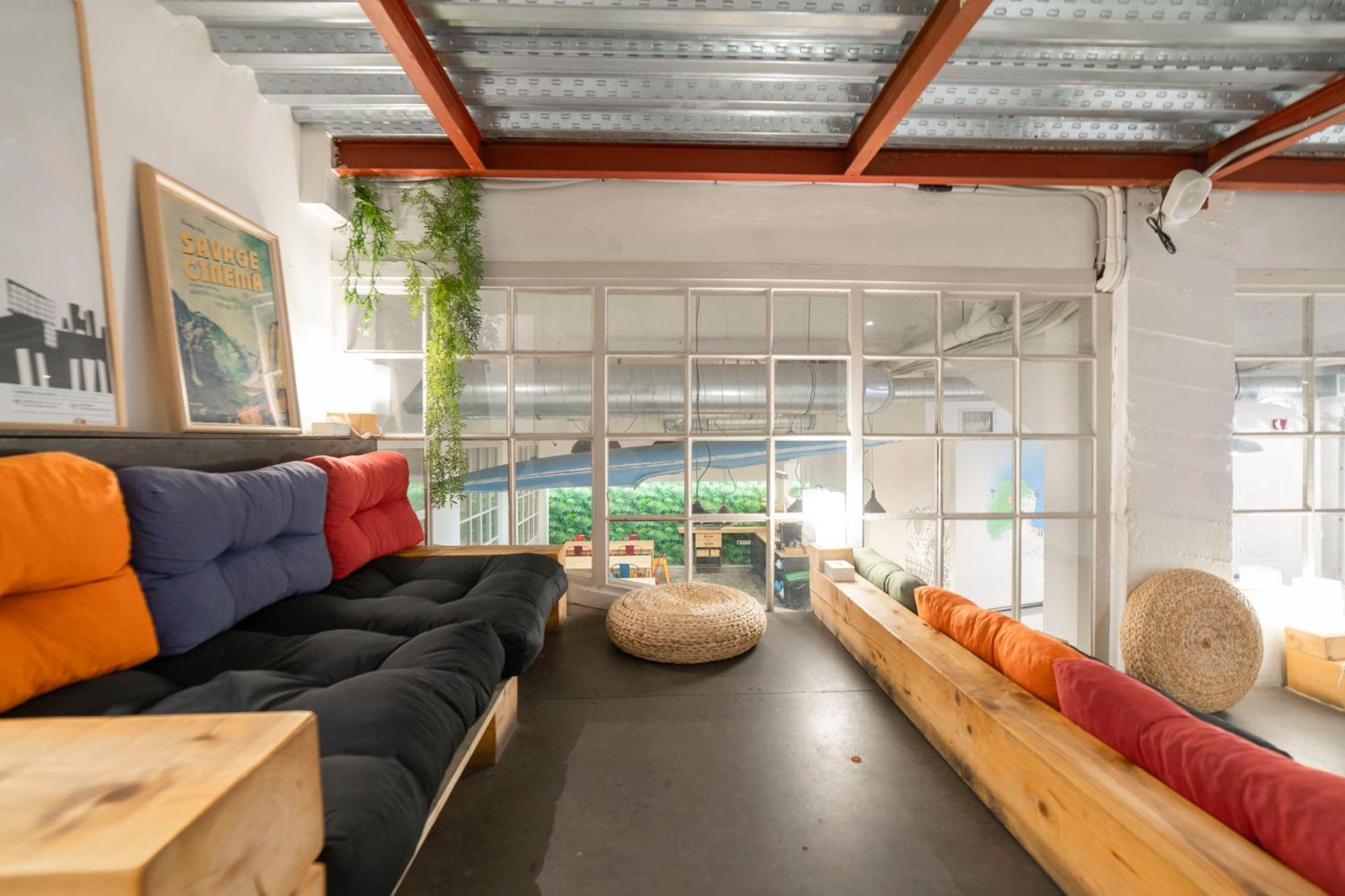 Koba Hostel San Sebastián Exteriör bild